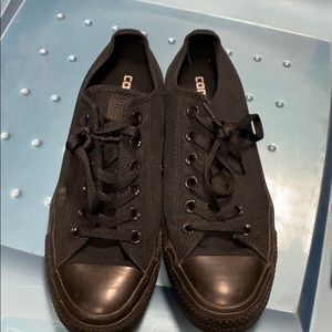 Size 9 Converse Shoes